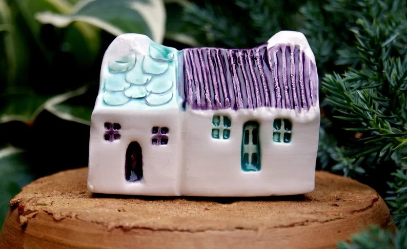 Lady CrowSilks Wee Semi-Detached Bothies Seamist/Purple gift box 2.36″x1.57″x2″