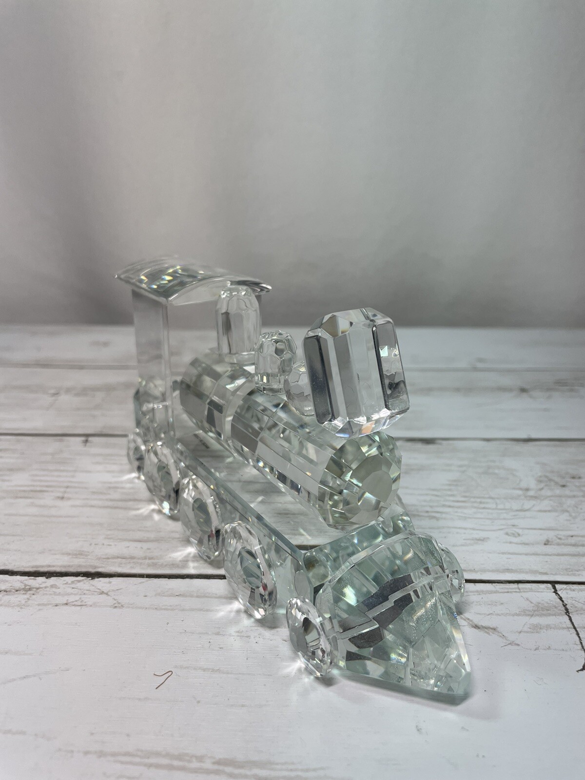 Crystal Locomotive, Cut Glass Figurine, 6.5″ long, 3″ tall, 1 lb. 4 oz. NEW