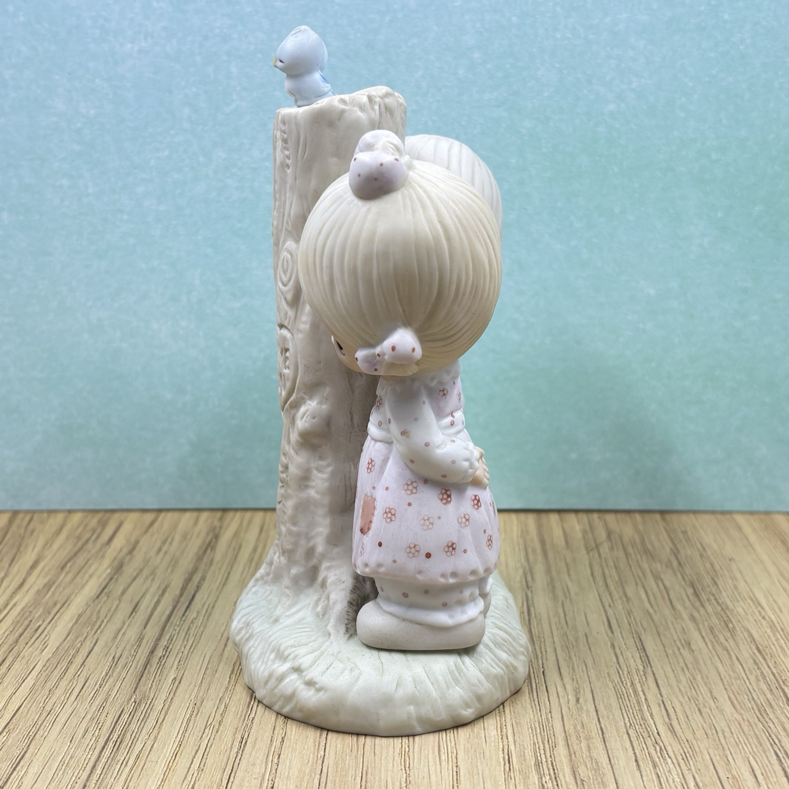 Precious Moment E-3116 ” Thee I Love” figurine RETIRED- 1979