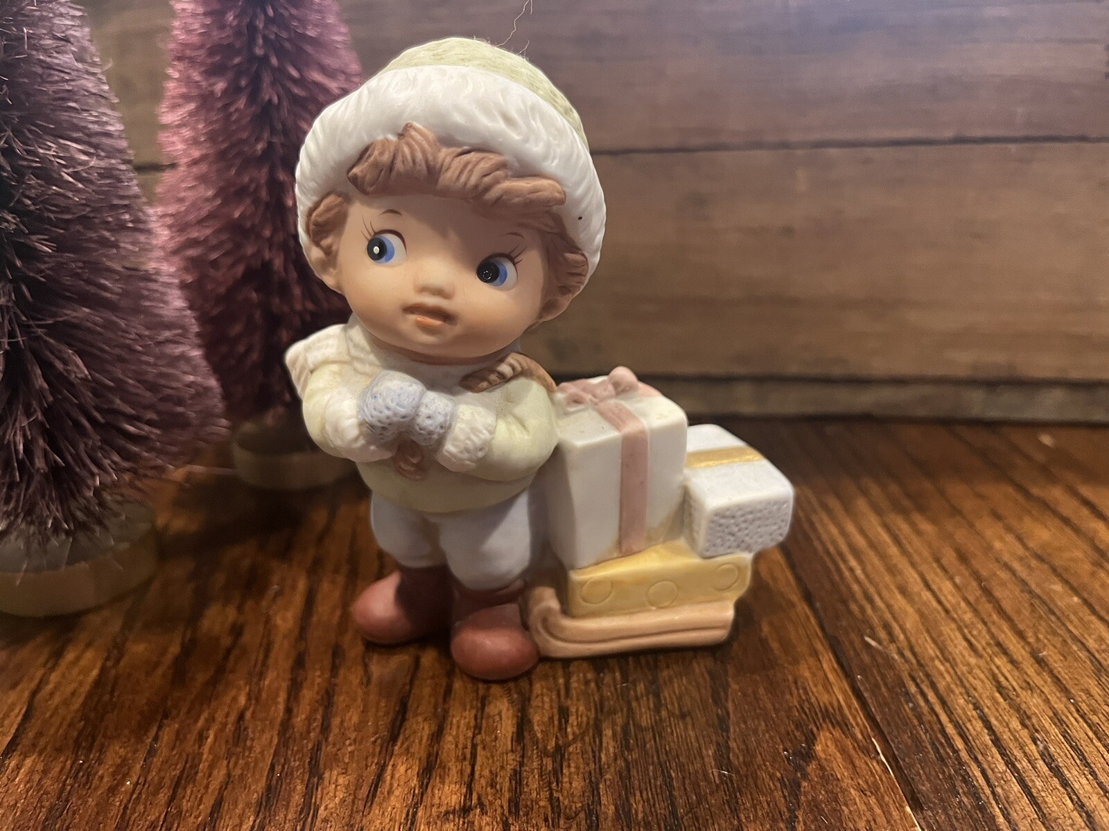 SET 2 Vintage Retro CERAMIC CHRISTMAS Girl & Boy HOME INTERIOR HOMCO Figurines
