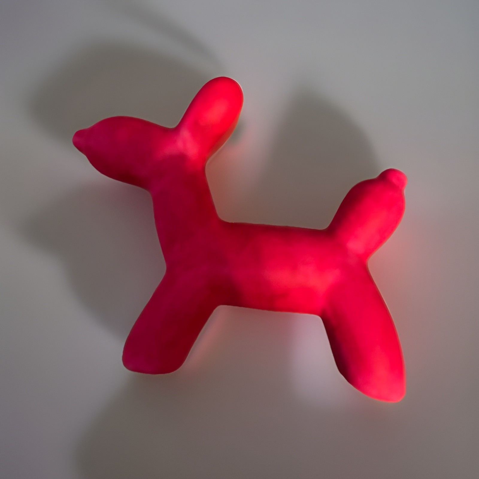 Hot pink ceramic animal balloon dog puppy poodle 4.5”x 5.5”