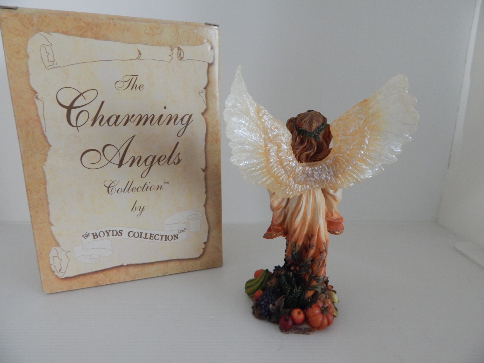 2002 Charming Angels by Boyds Collection Aurelia Guardian of Harvest 28224 w/box