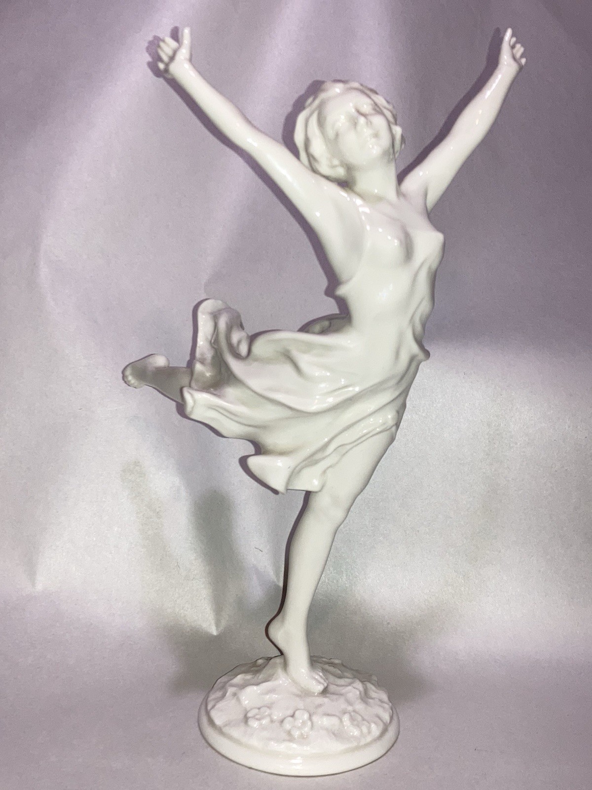 Vintage Hutschenreuther Selb Germany Dancer Figurine