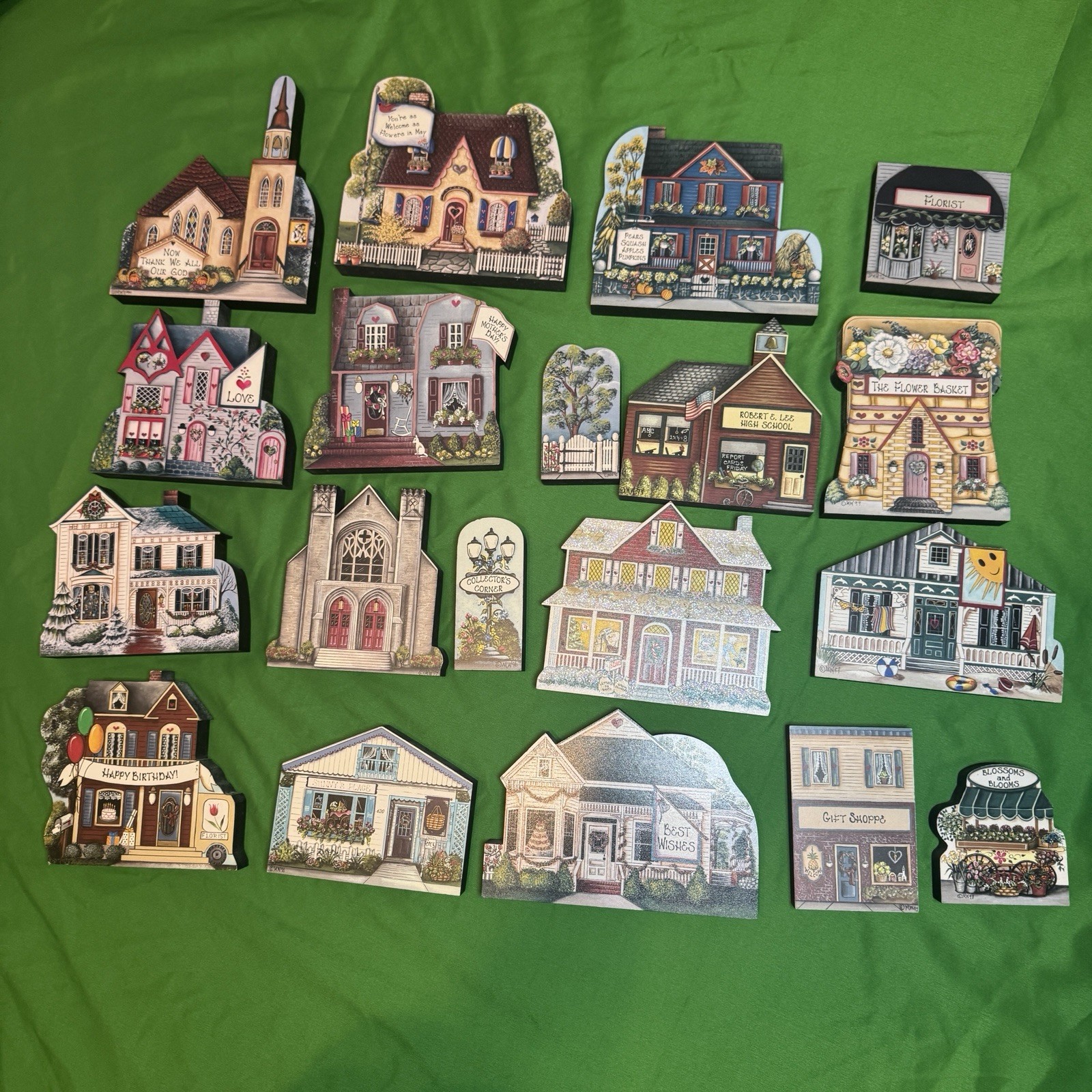 Lot Of 19 Brandywine Woodcrafts Shelf Sitter Collectible Signed Vintage Crafts
