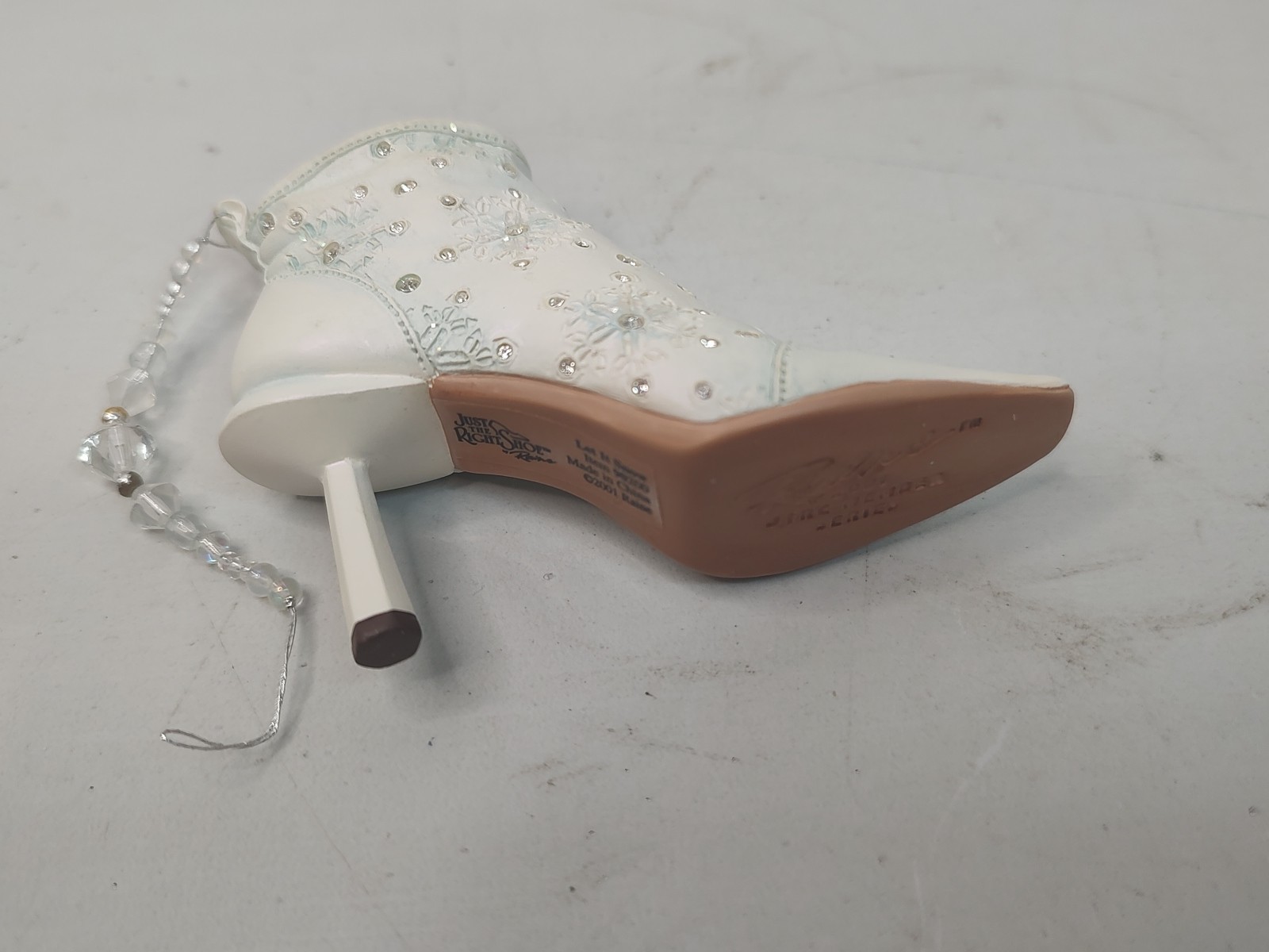Just the Right Shoe Collection by Raine 2001 Let It Snow Item 90200 Members Only