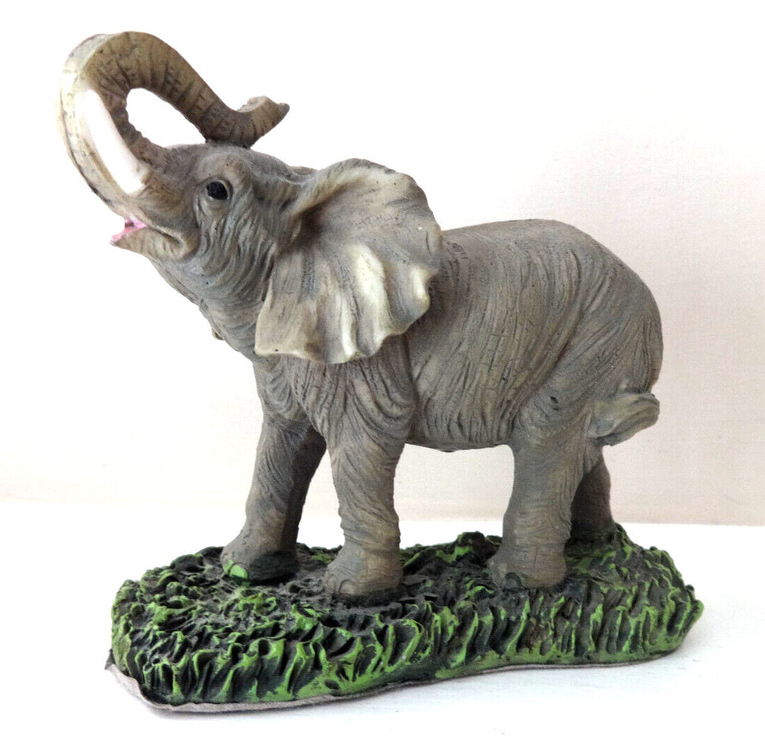 GRAY ELEPHANT WALKING FIGURE ON BASE TRUNK UP TUSKS GOOD LUCK 4″ UNBRANDED VGUC