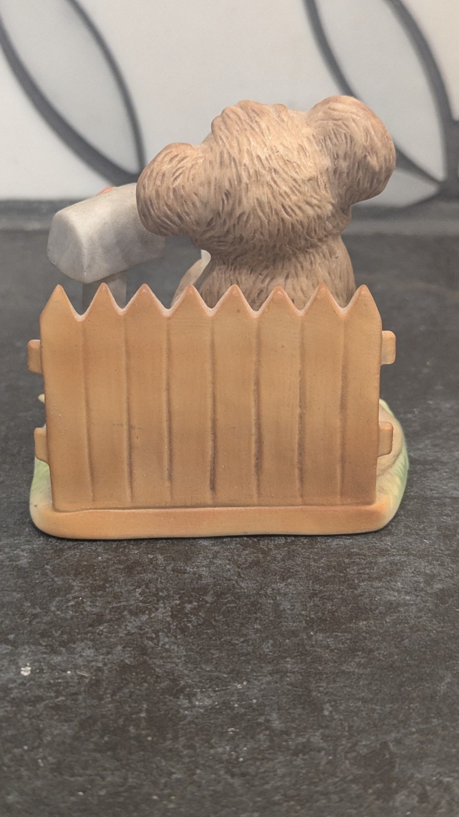Suzy Zoo 1977 E-9243 Mouse And Mail Box Figurine/Mail Holder 3”