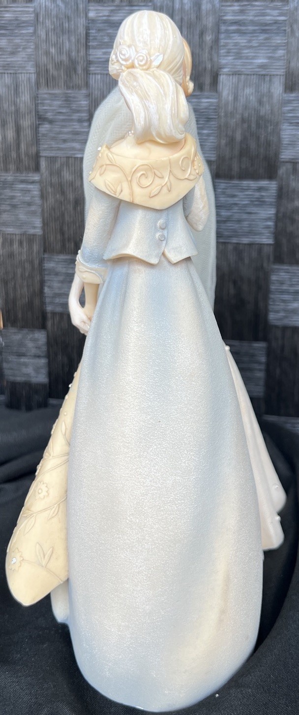 RARE Enesco Foundations Mother and Bride Figurine #4032045 Karen Hahn 2012 HTF