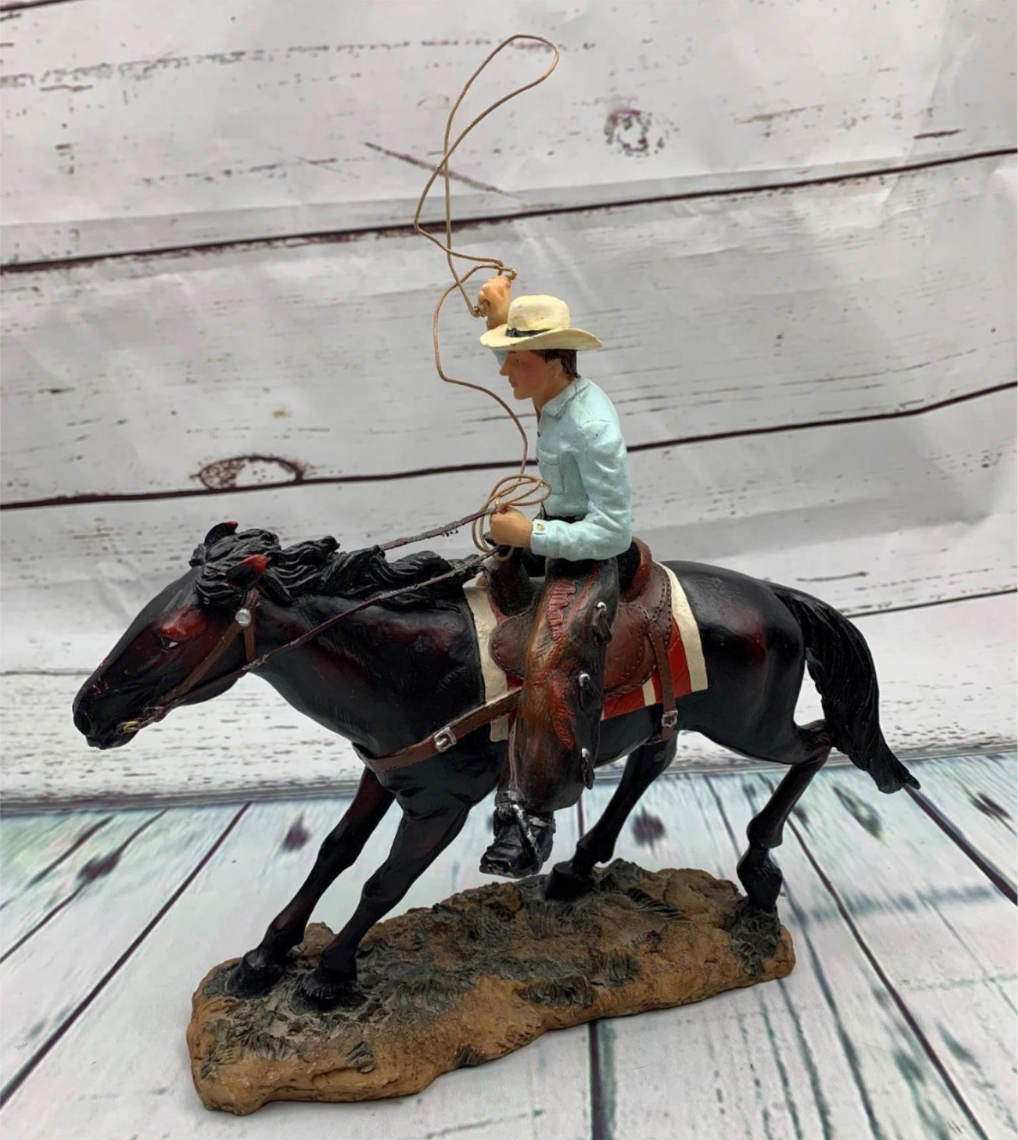 Landscape Nature Figurines Sculptures Cowboy on Horse Full Color