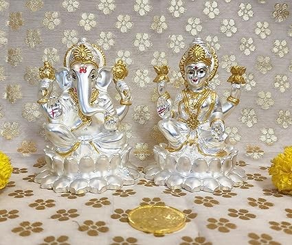 Svashva Silver Matte Lakshmi Ganesh Idol with Gold Coin, 4.1 Inch