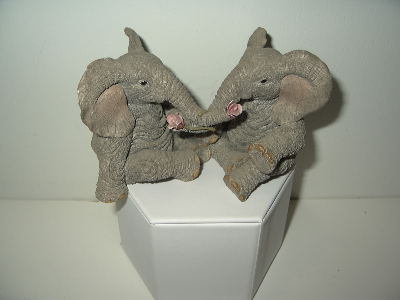 Vtg Fay & Fenella Tuskers Entwined Trunks With Roses Elephant Figurine Sculpture