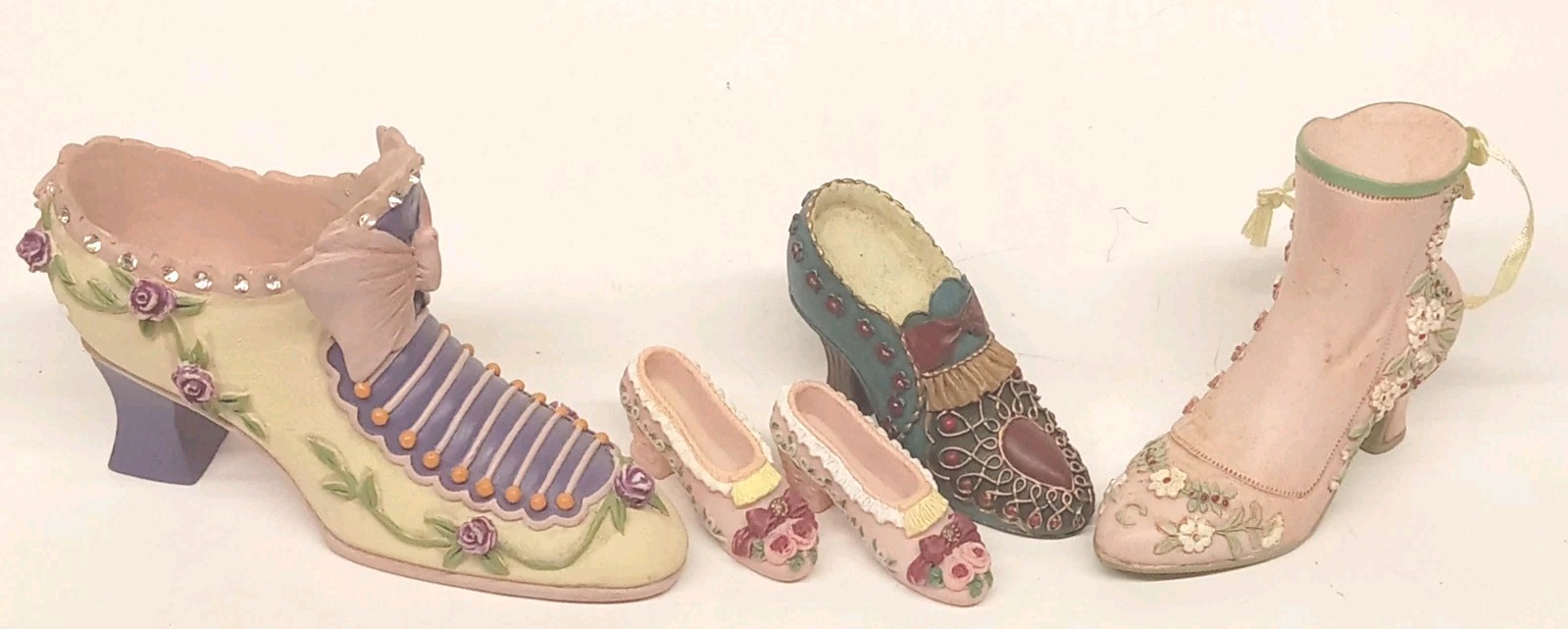 20 Hard To Find Victorian-style Lady Porcelain/Ceramic Shoe Collection Decor