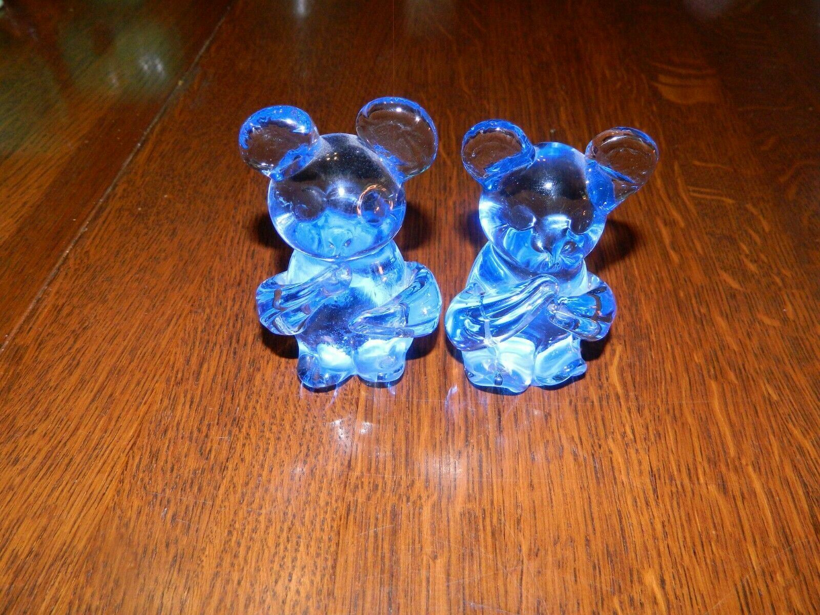 * UNITED STATES COMMEMORATIVE FINE ARTS GLASS TEDDY BEAR PAPERWEIGHT FIGURINE