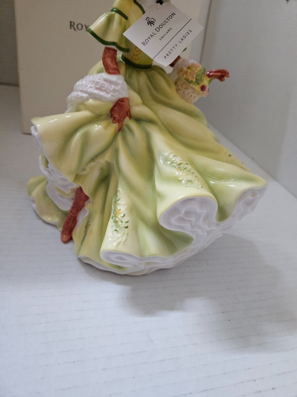 SCARCE Royal Doulton Pretty Ladies Spring Dreams Figurine 2007 HN5106 EXCELLENT!
