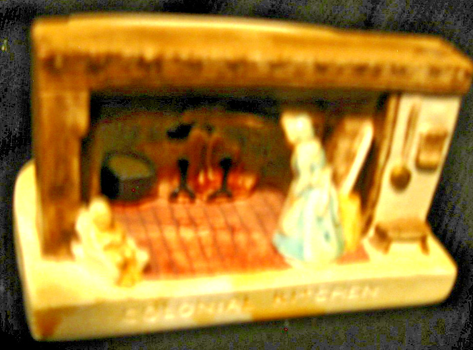 SEBASTIAN MINIATURES FIGURINE COLONIAL KITCHEN #6132 1952 RW BASTON