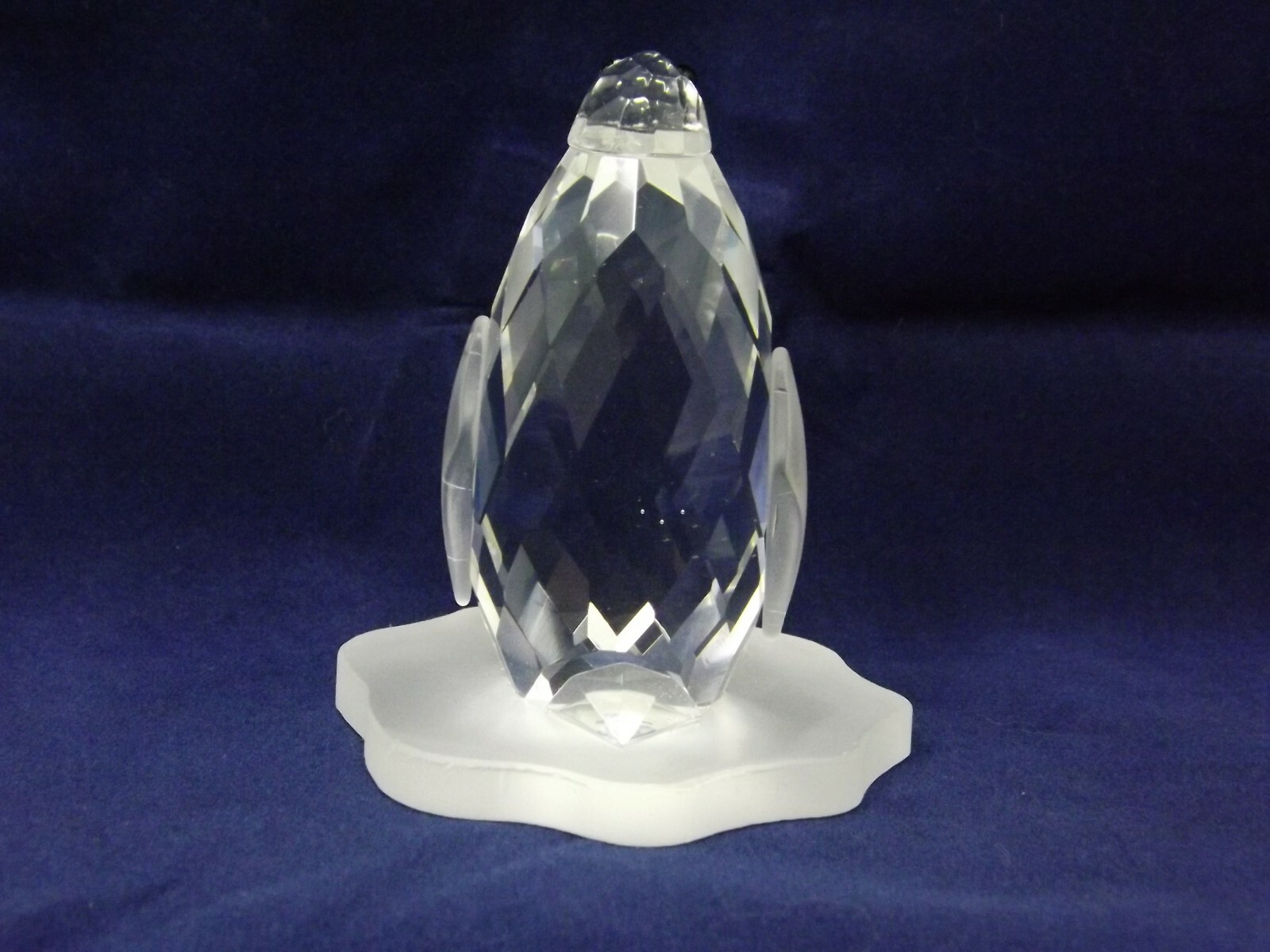 Crystal Prism Penquin Figurine