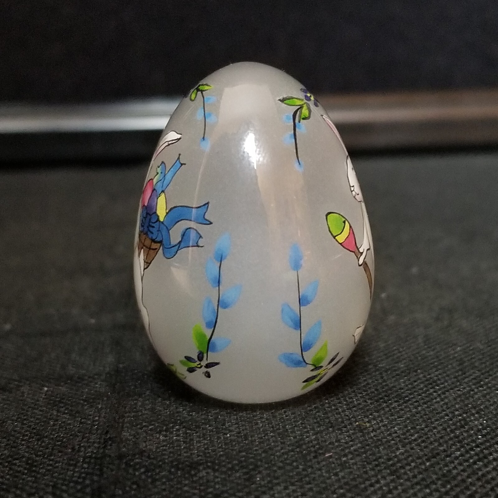 Vintage 1991 Bill Yee Collectible Eggs 4 Lot 1.75″- 3″ Stands Easter Bunny