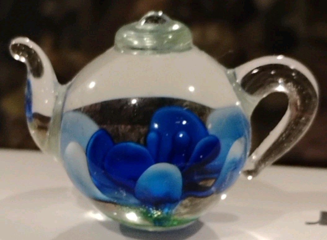Mini Glass Teapots w Blue, Yellow, Green, White, Red and Pink(no handle) Flowers