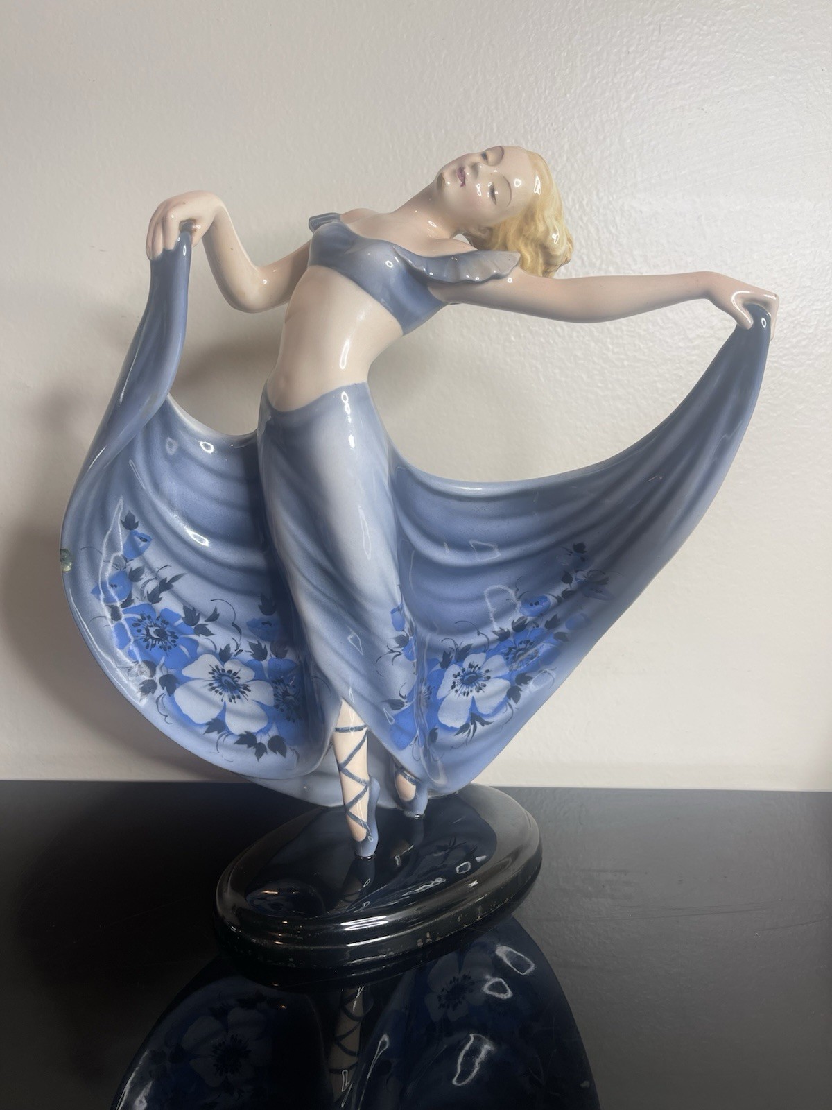 WIEN KERAMOS DANCER 1940s CERAMIC FIGURINE#1445 ART DECO RARE Please Read