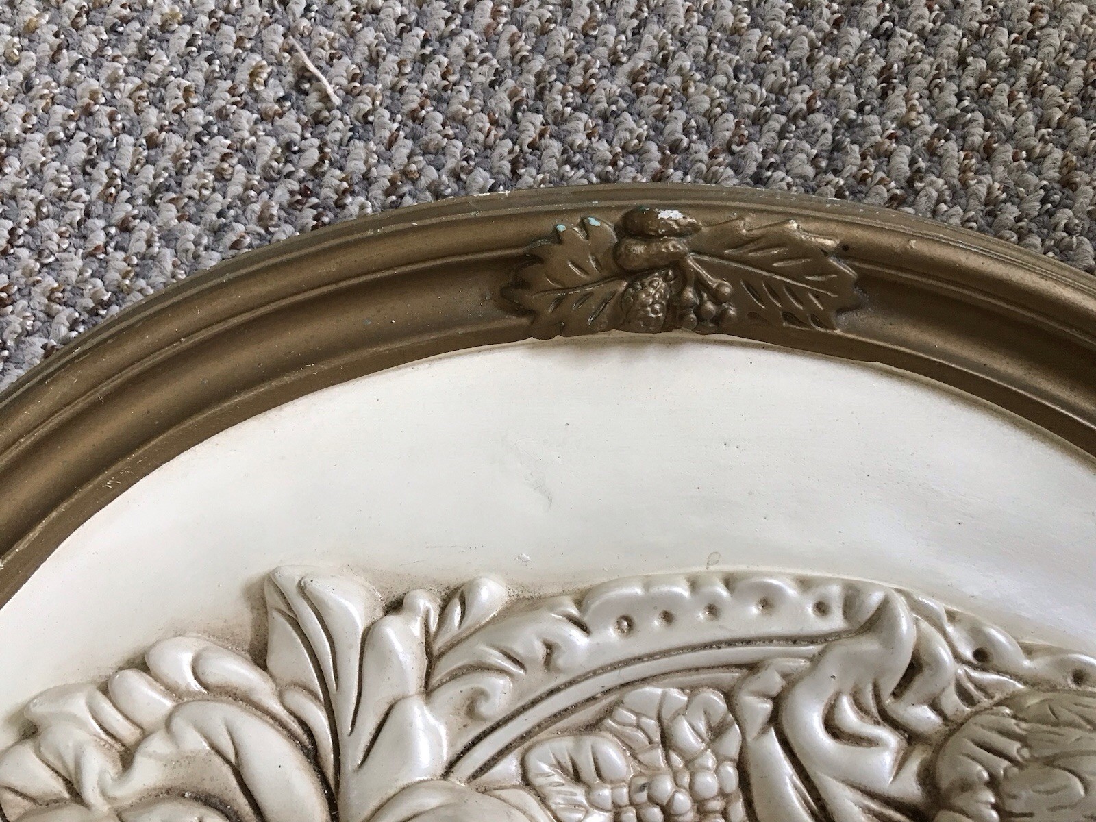 VINTAGE ROMANTIC BAS RELIEF ROMAN “ENTWINED LOVERS” 16” OVAL WALL PLAQUES L👀K !
