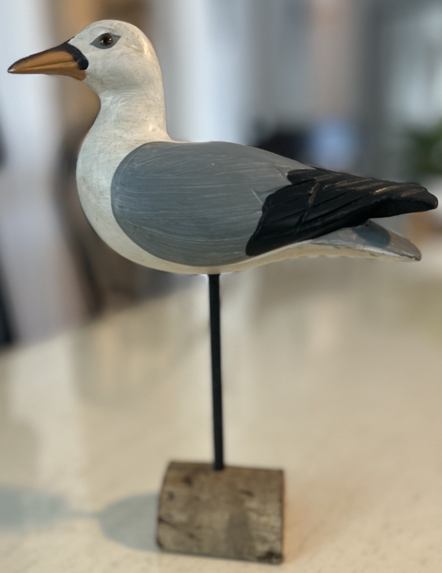 Vintage Seagull on Stump Figurine 9″ Hand Painted Wood Gray White Beach Coastal