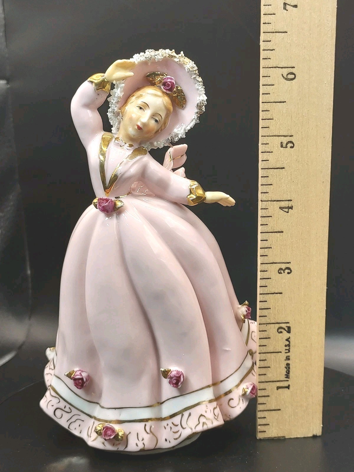 Vintage Lefton Windblown Girl Figurine Pink Dress Gold Trim 1955 KW386 Japan