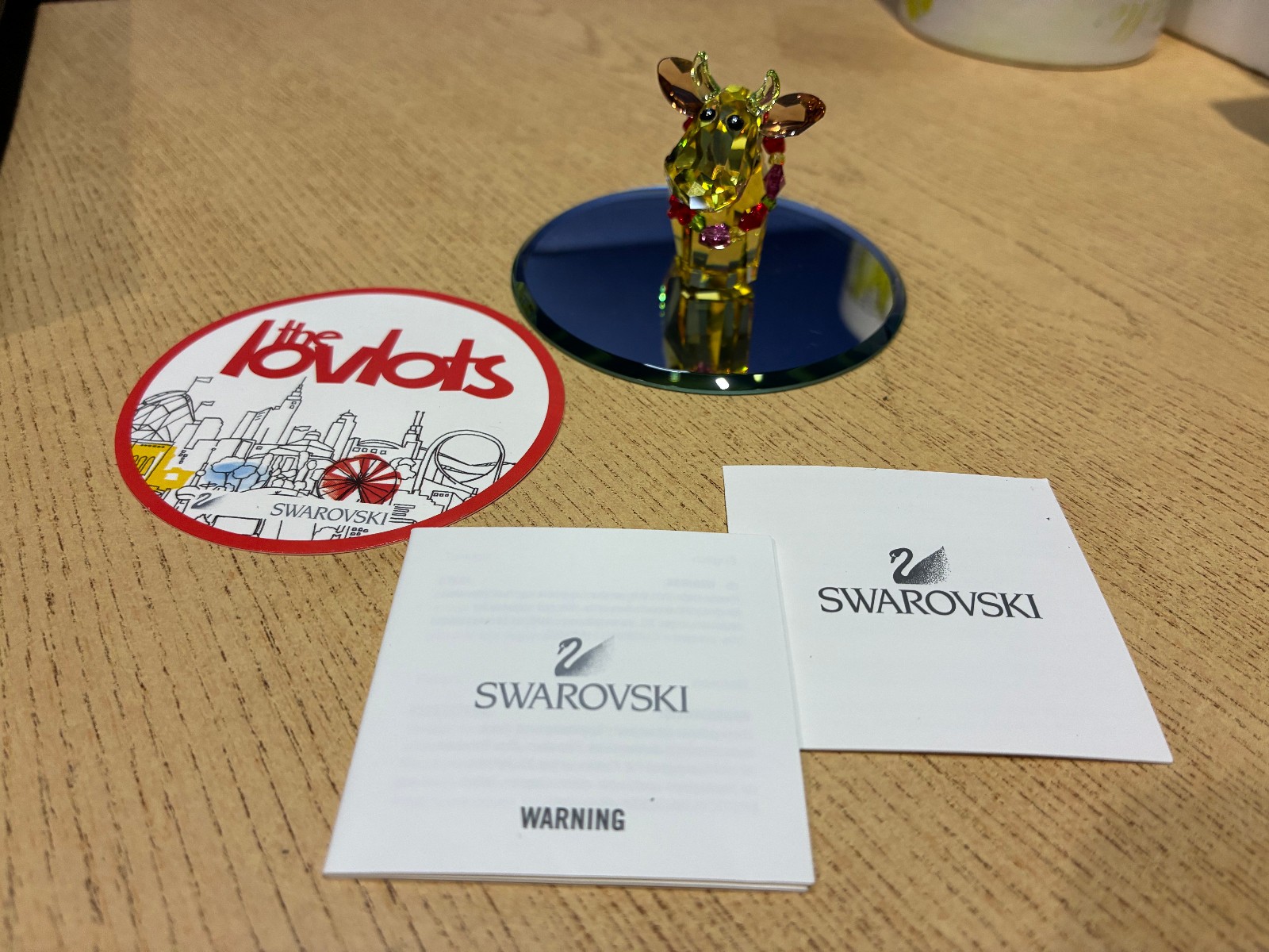 SWAROVSKI LOVLOTS 2011 SUNSHINE MO LIMITED EDITION COW 1093651 MIB with Cert