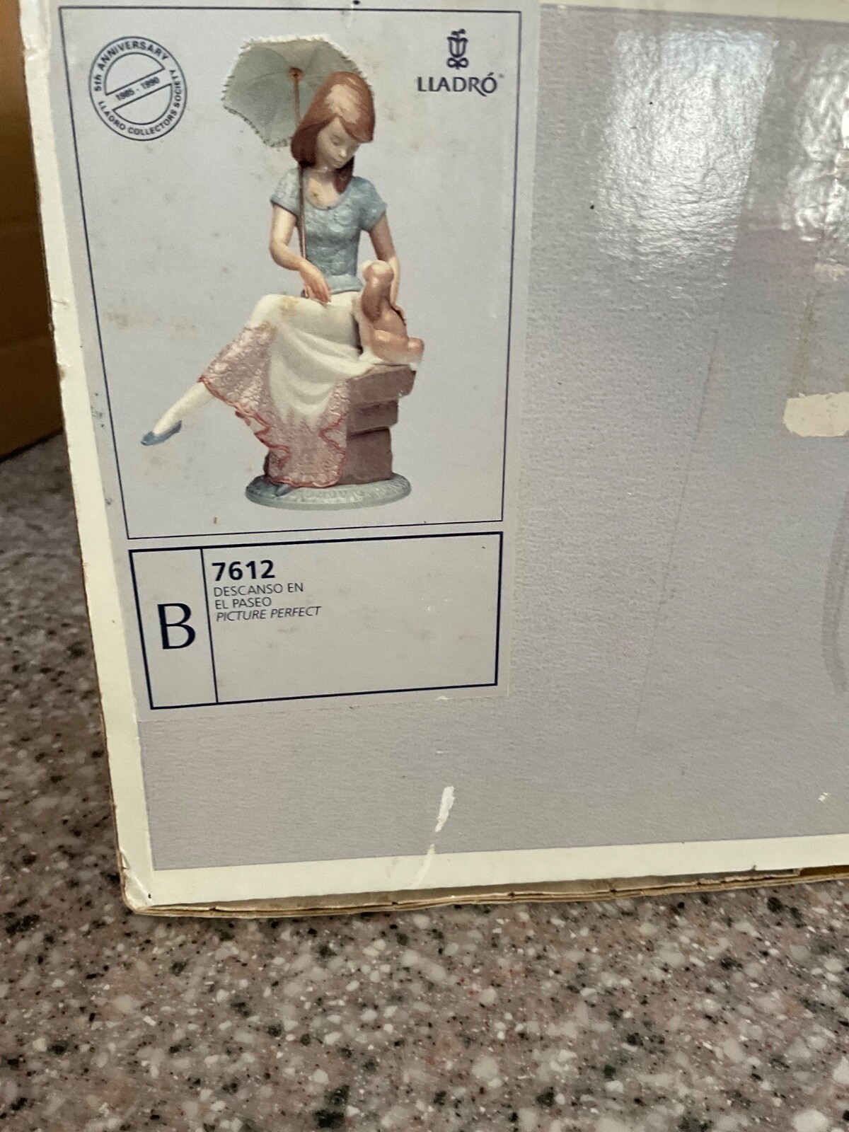 LLADRO figurine Picture Perfect, NEW in Box