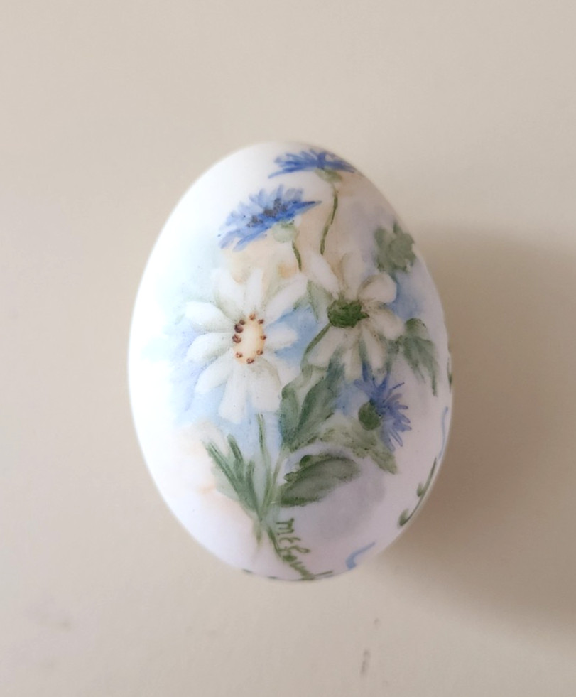 Hand Painted & Signed Blue and White Floral Motif Porcelain Egg
