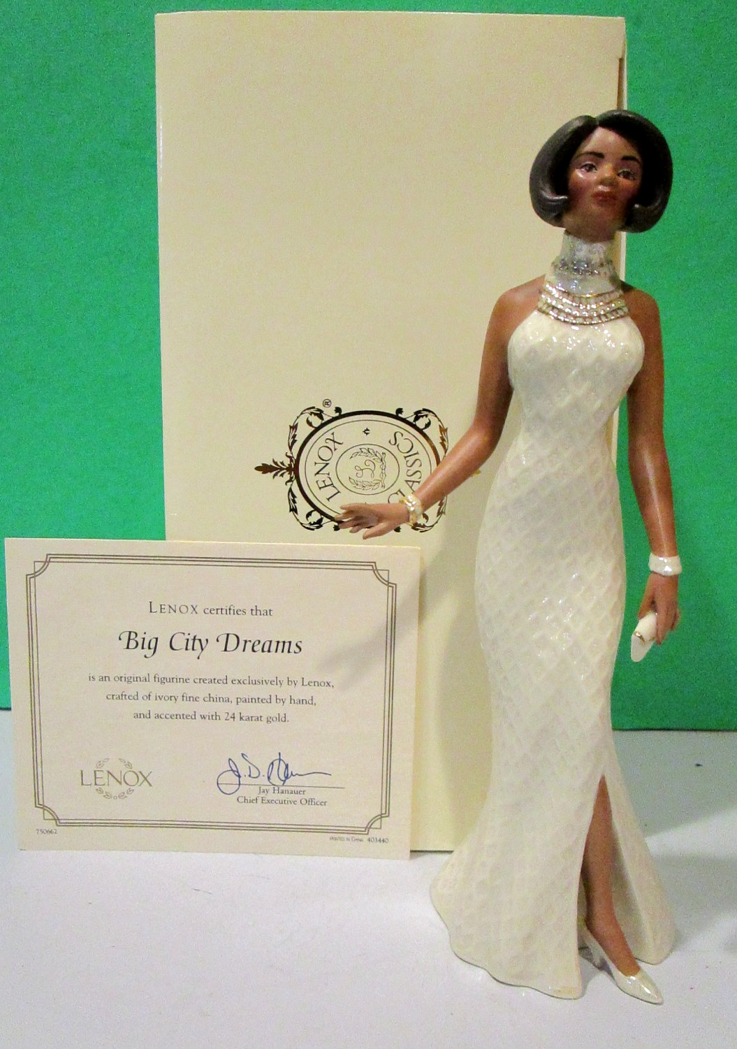 LENOX BIG CITY DREAMS Fashion Figurine African American – – NEW in BOX with COA
