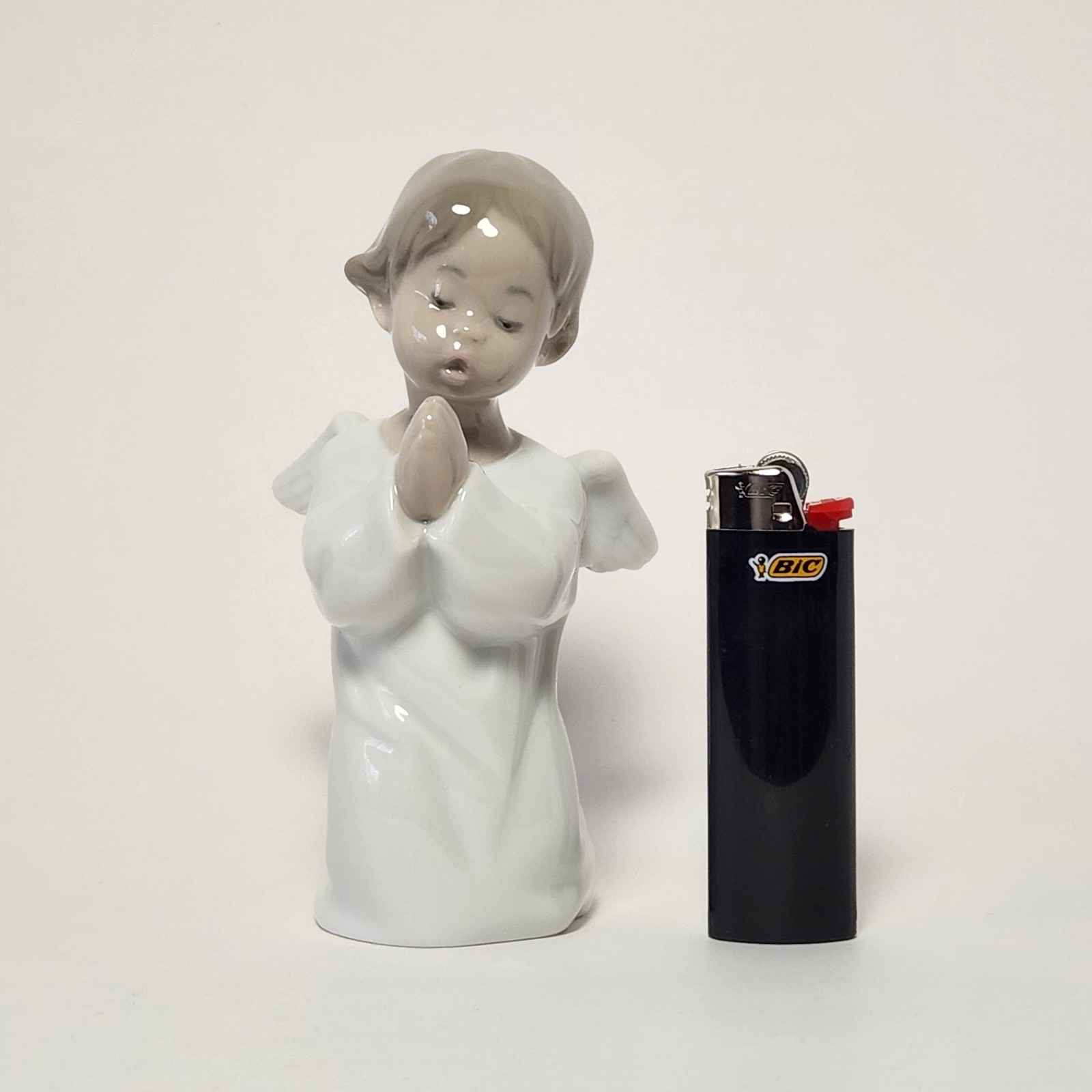 Lladro – Fulgencio Garcia – Angel Praying Porcelain Figurine 1970
