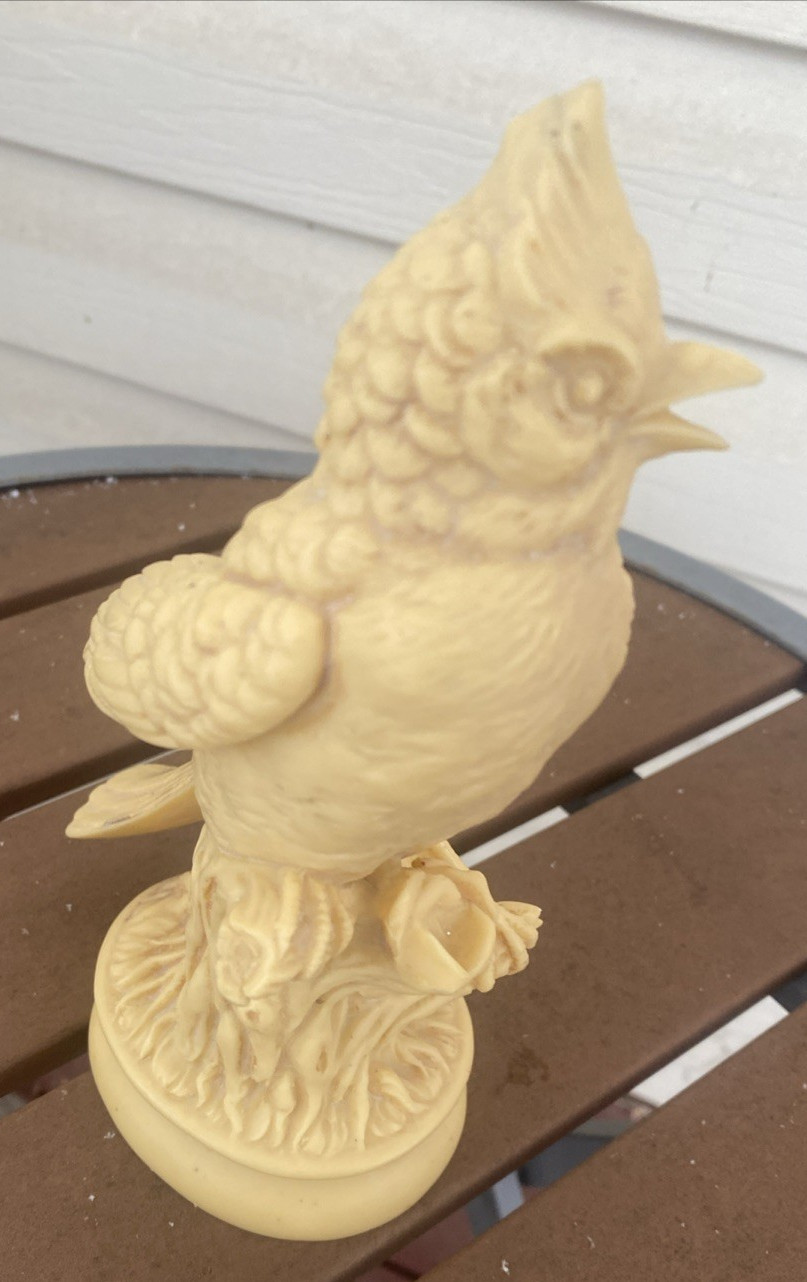 Vintage Bird Cardinal sculpture figurine Made in Italy Detailed Roses Off White