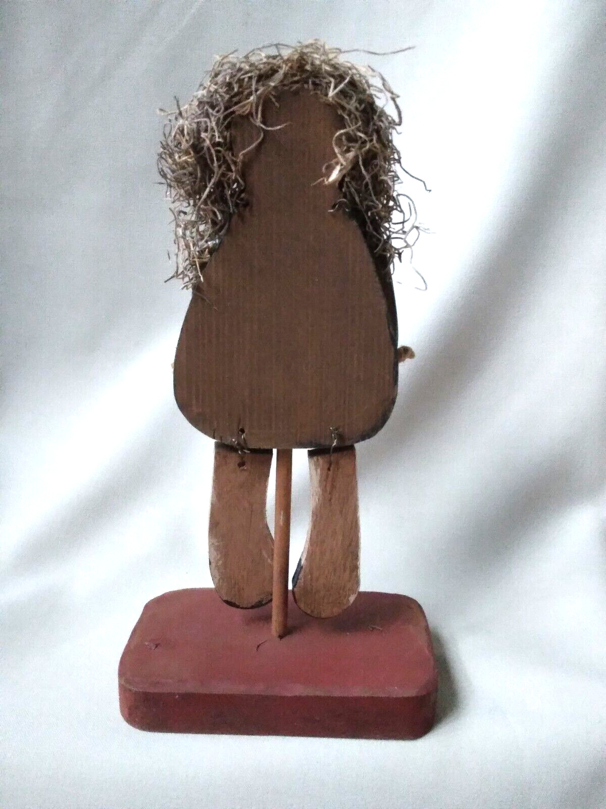 Rustic 9.5″ Craft Art Country Wooden Figurine Movable Girl w Heart