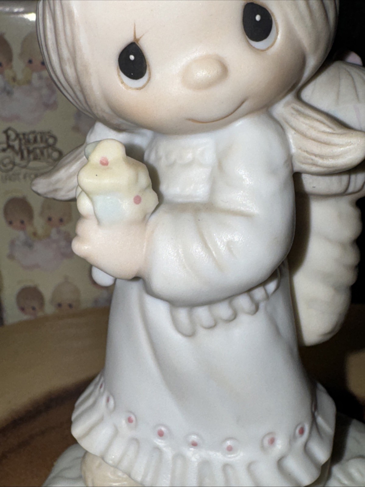 Vintage precious moments 1977 His Burden Is Light E-1380/G Cross Marking