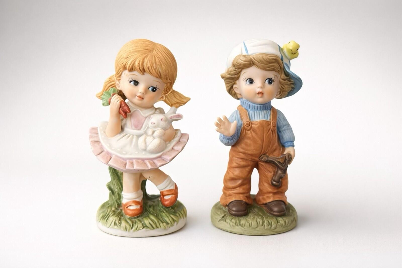 HOMCO Porcelain Boy Girl Figurines Pair Vintage Home Interiors
