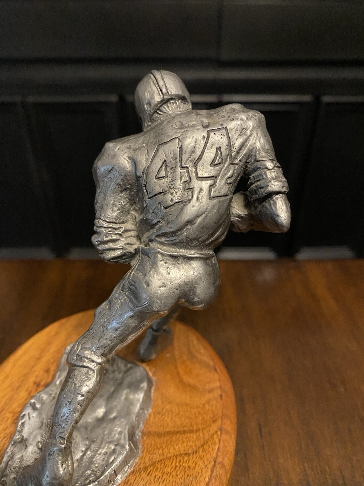 Signed 1979 Michael Ricker Ltd. Edition No. 414/500 Pewter Football Player