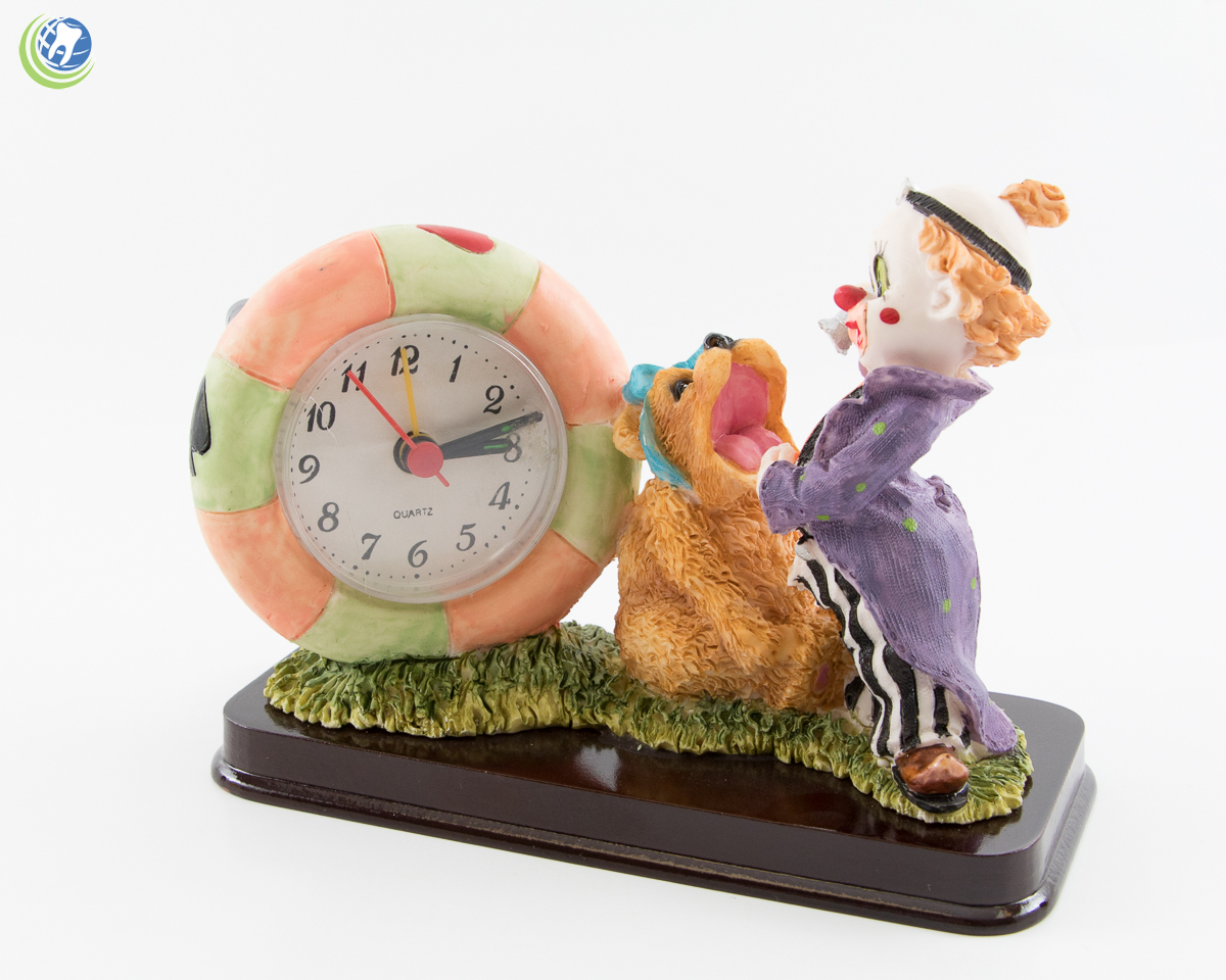 Dental Office Dentist Figurine Decoration Clown & Sitting Bear Patient W/ Clock