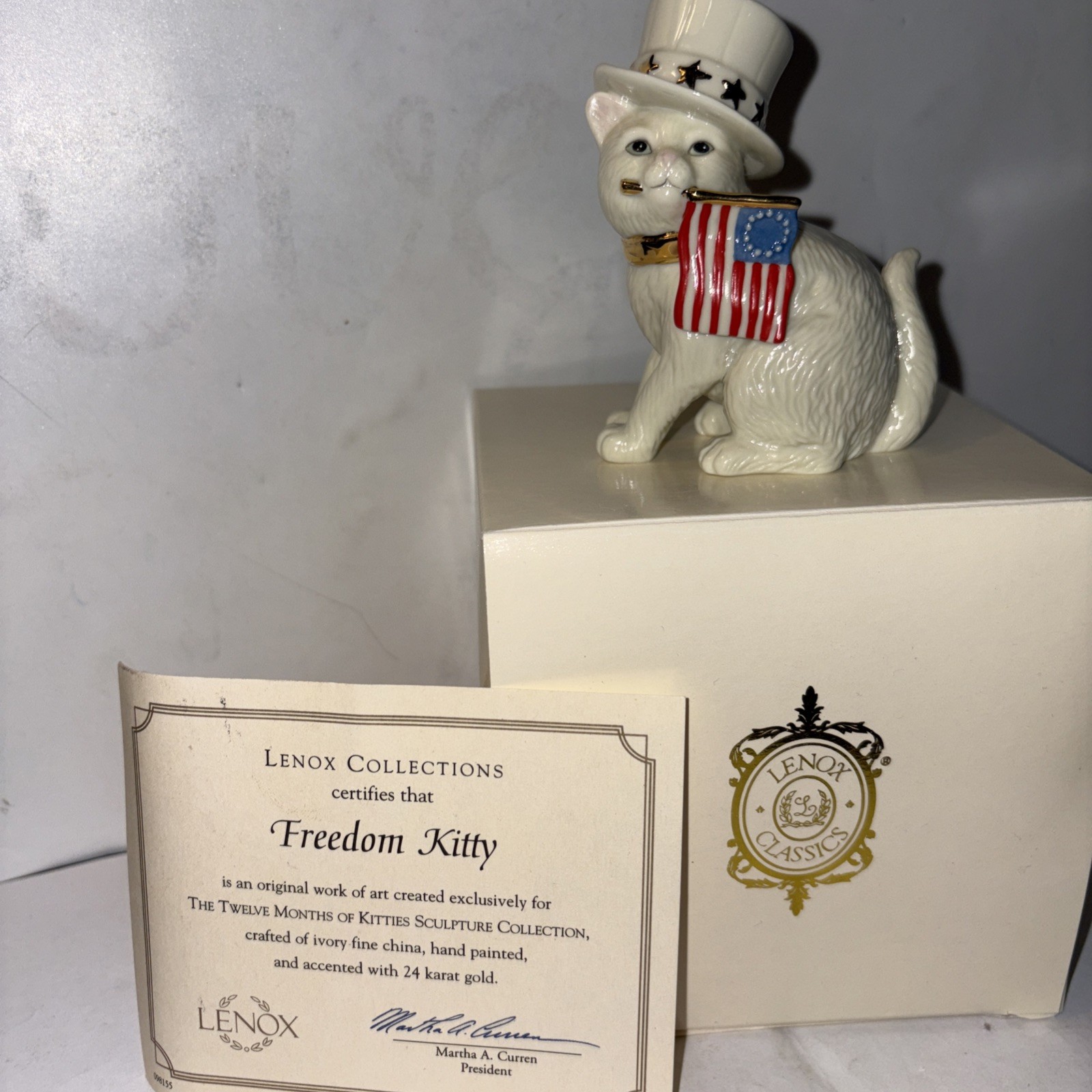 Vintage Lenox 24K Freedom Kitty Independence Day Cat With Flag Figurine
