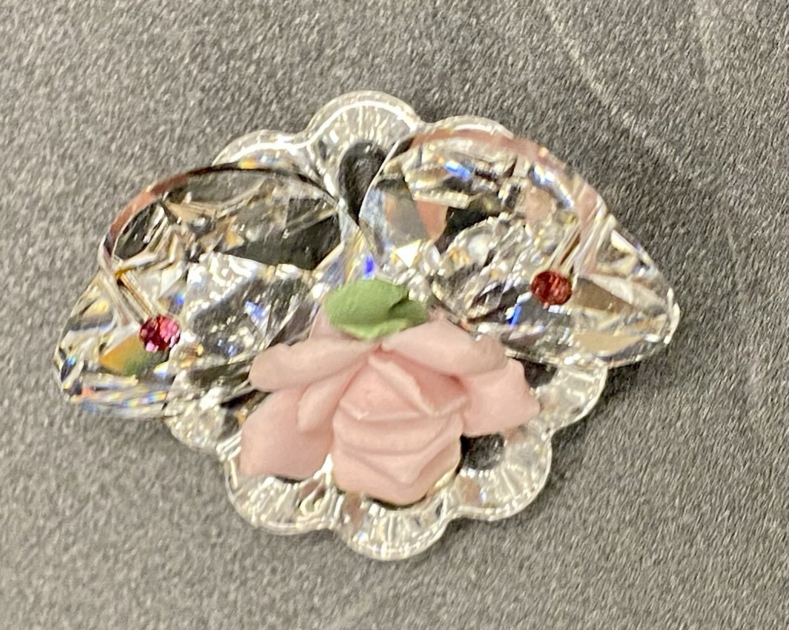 VTG Precious Crystal Sweet Hearts & Porcelain Rose Bouquet Miniature Figurine
