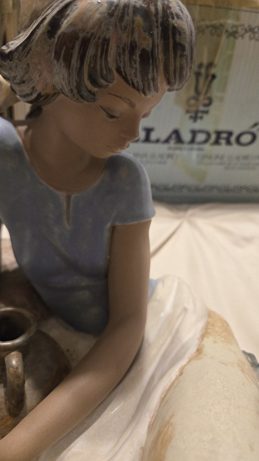 Lladró Woman with Water Jug Figurine w/ Box – Spain Porcelain – Retired
