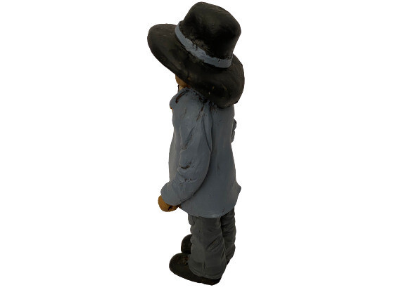 Mid Century 6.25 In. Clay Sculpture Amish Man Holding A Bible Vintage 1987