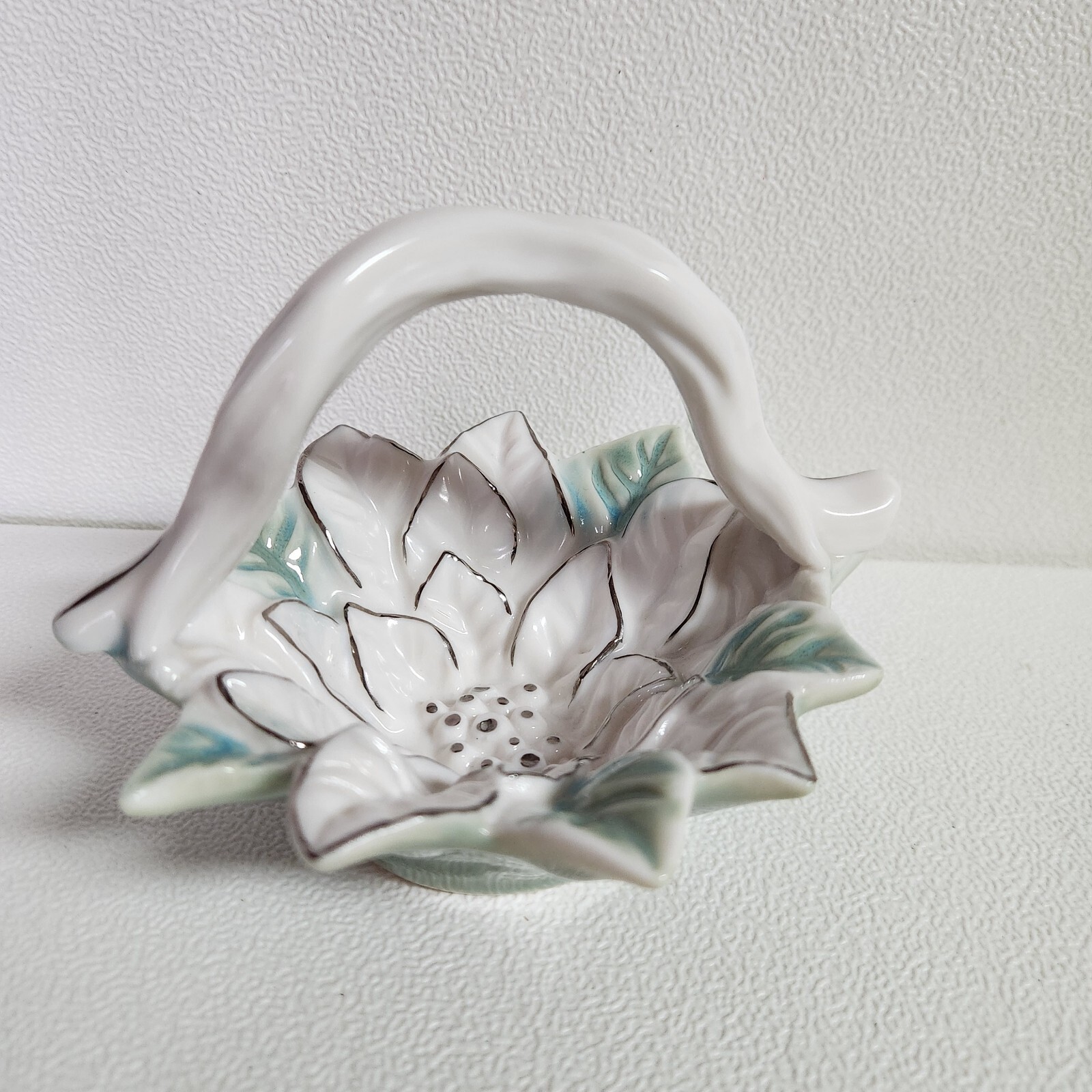 Small Porcelain Handled Basket White Green Flower Silver Tone Outline Glazed 5″