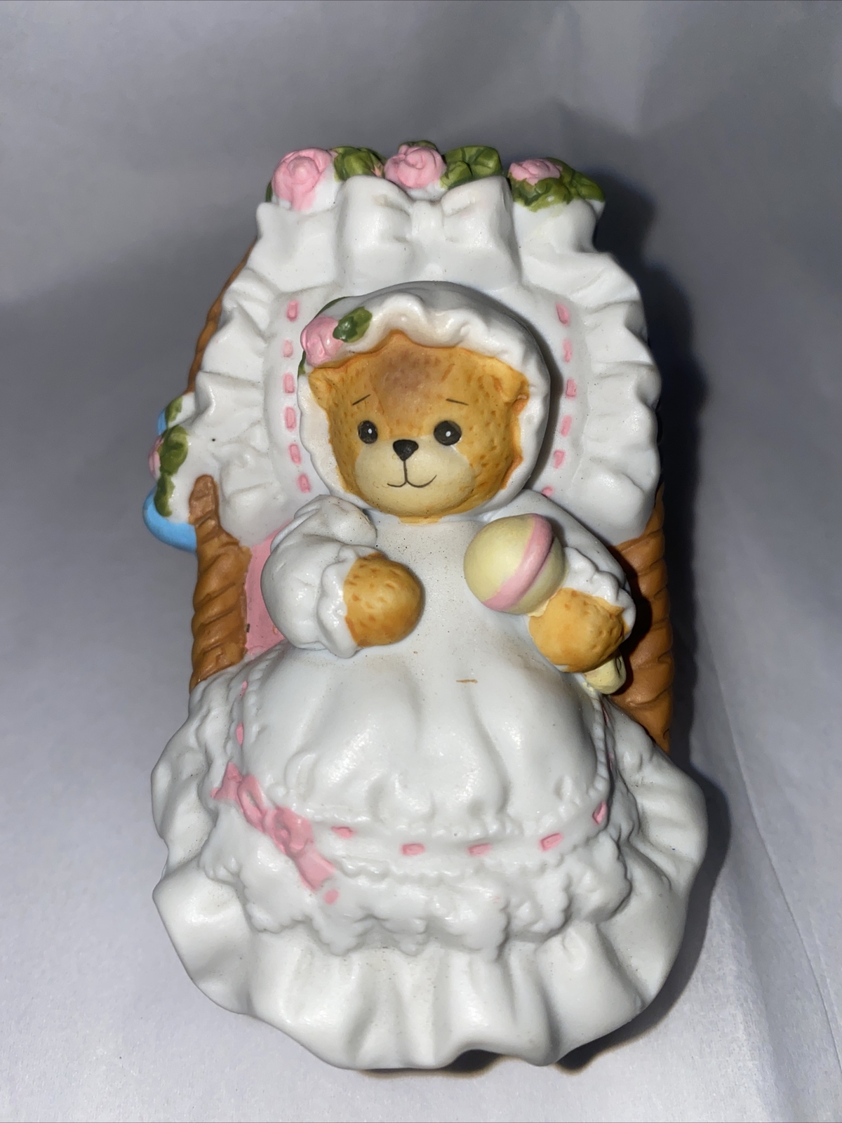 Lucy & Me Baby Bear In Bassinet Enesco Lucy Rigg 1992 New no box