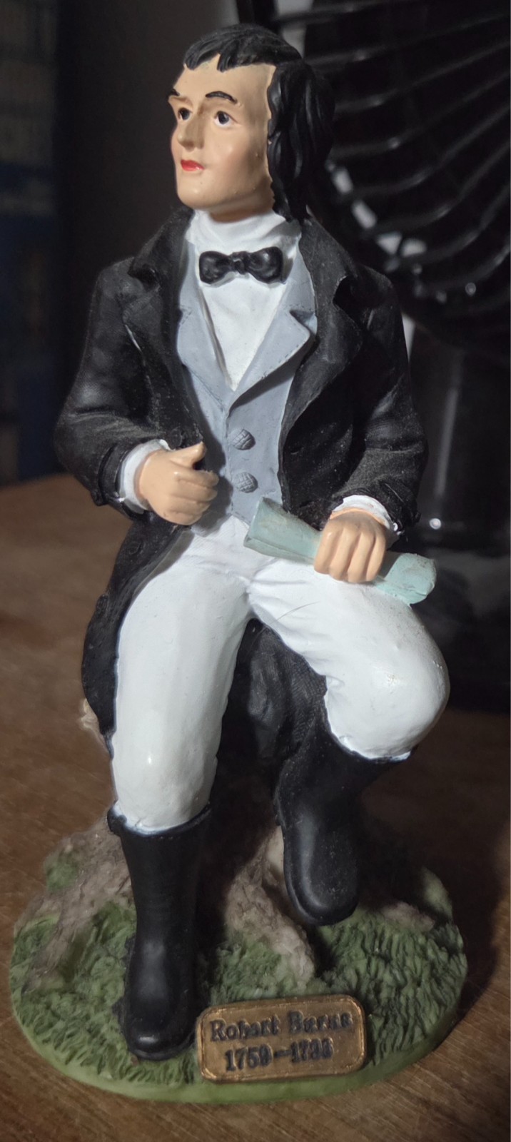 Robert Burns Scottish Poet figure ceramic statue