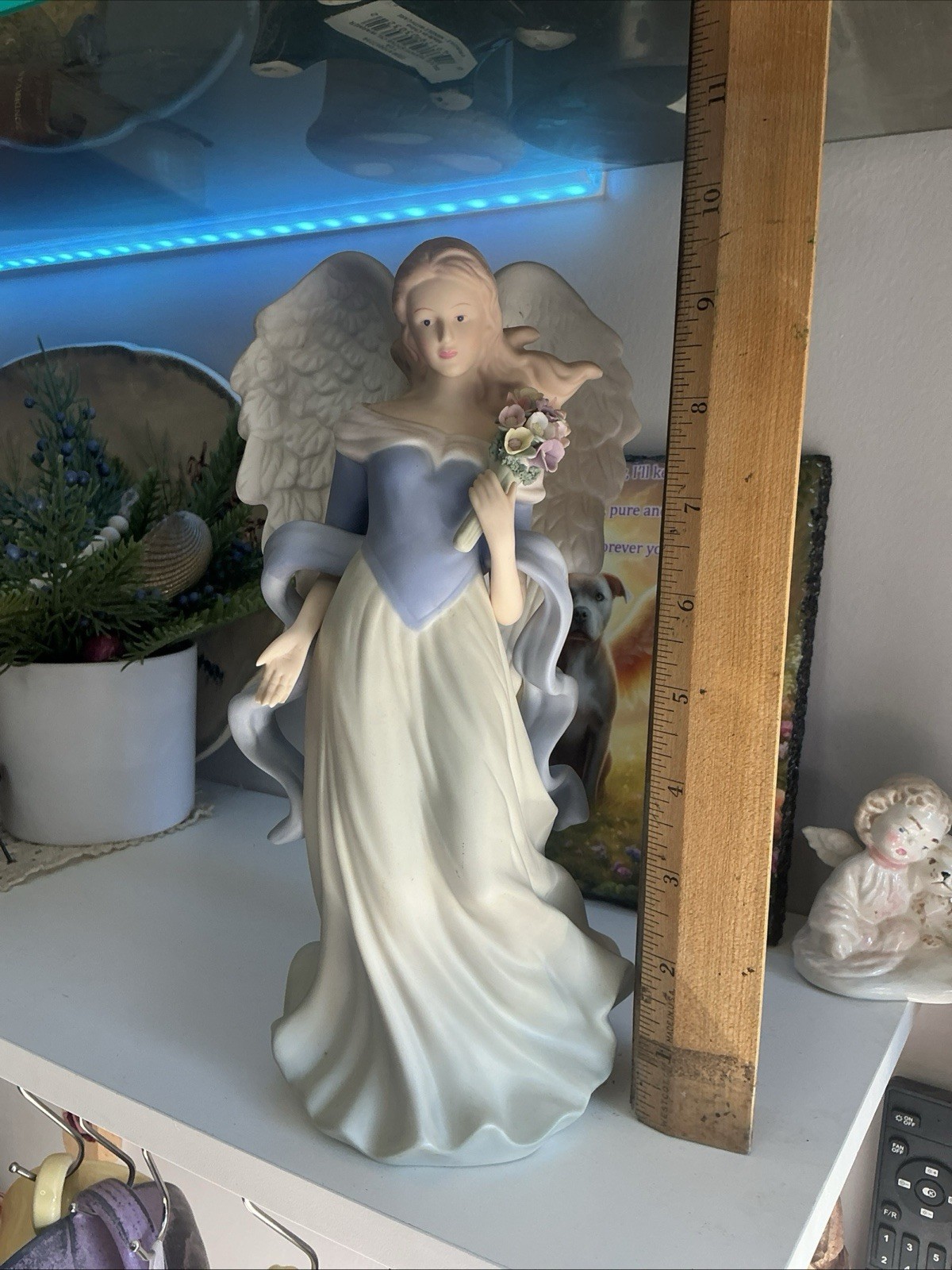 Home Interiors Charity Angel #11296-01 Porcelain Figurine 10″ Tall 2001
