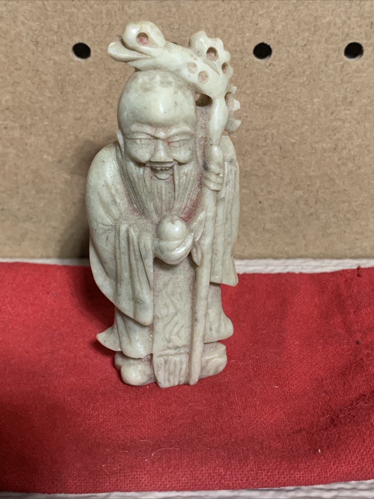 VINTAGE CHINESE SOAPSTONE CARVING SHOU LAO WISE MAN LONGEVITY WITH PEACH