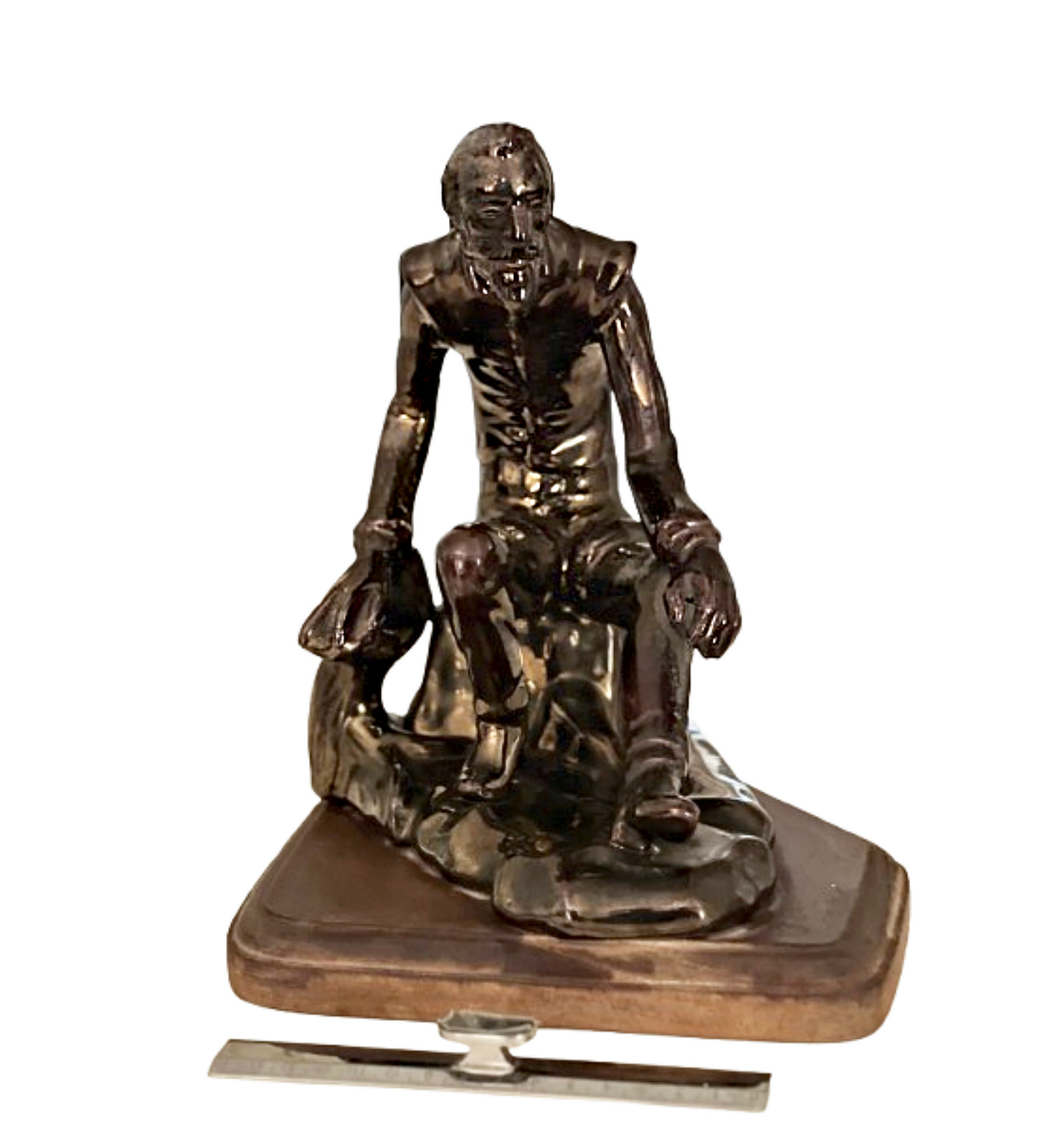 Quijote Shiny copper color ceramic statue