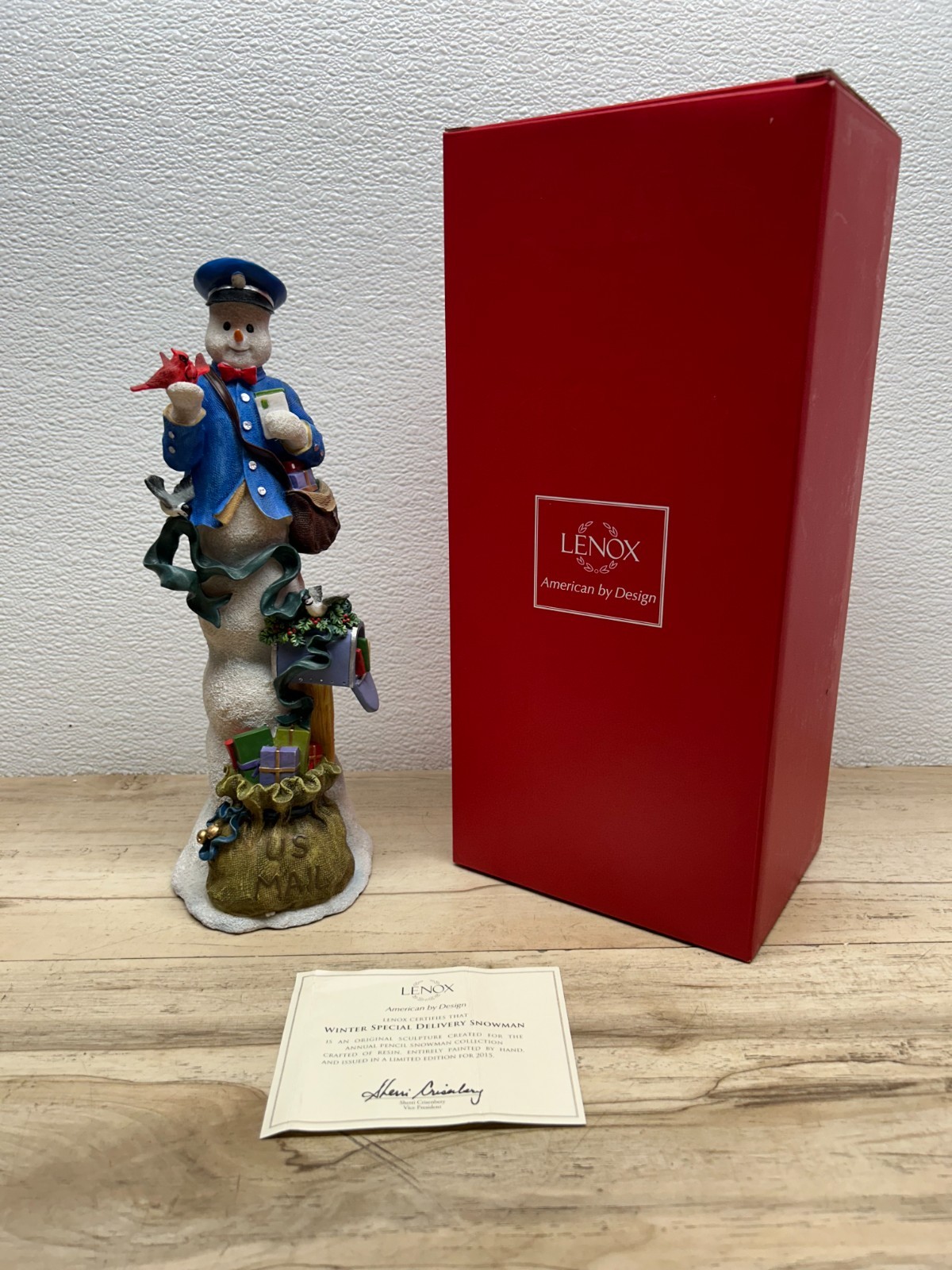 2015 LENOX Resin Winter Special Delivery Pencil Snowman Collection Postman 11.5″