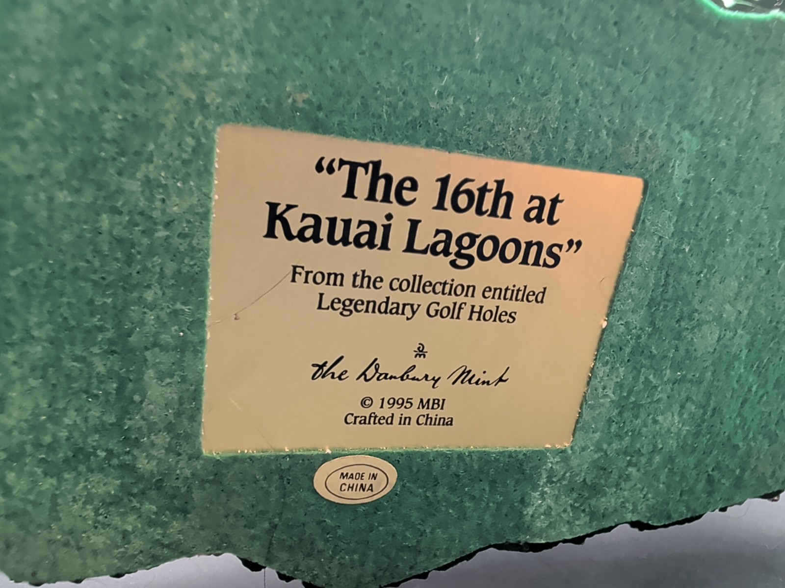 Danbury Mint Legendary Golf Holes 16th Kauai Lagoons Figurine Display