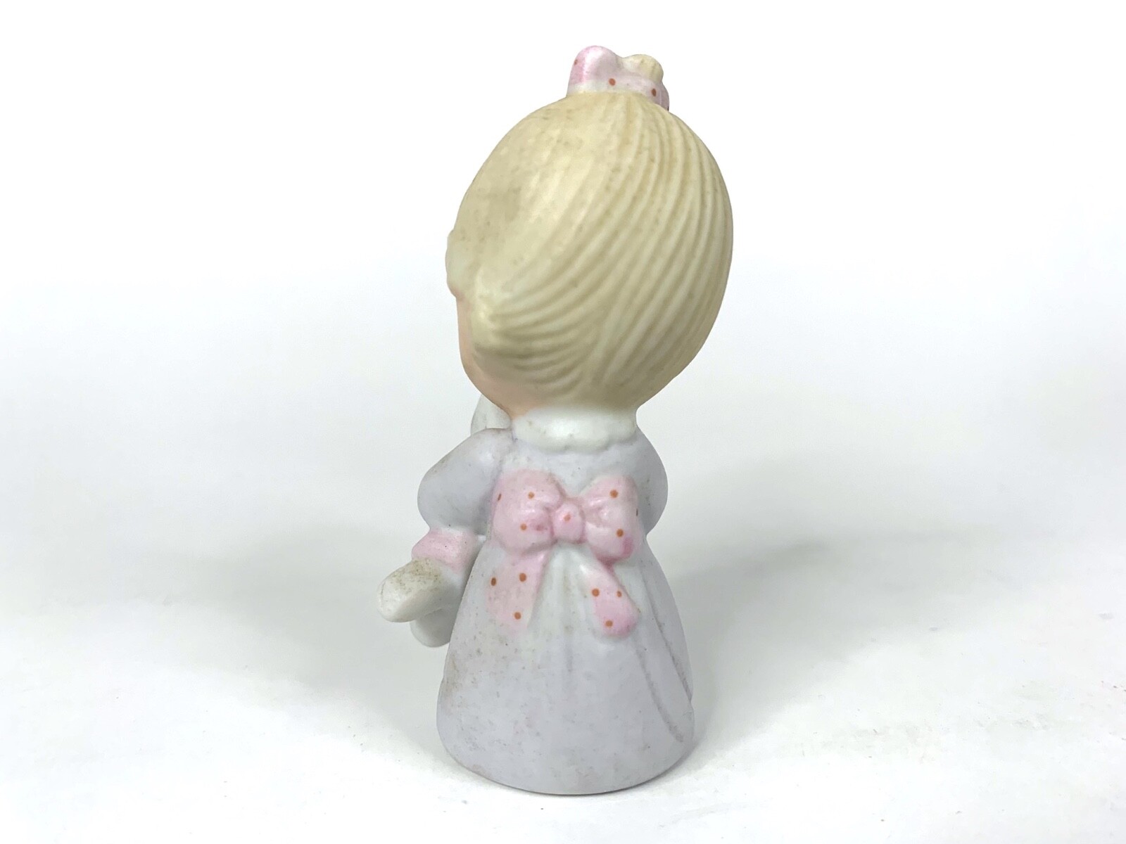 Vintage 1982 Precious Moments “Jesus Loves Me” Little Girl Figurine #E-9279